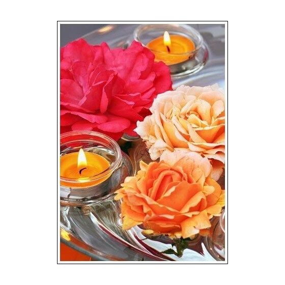 Plaukiojanti žvakidė arbatinėms žvakelėms